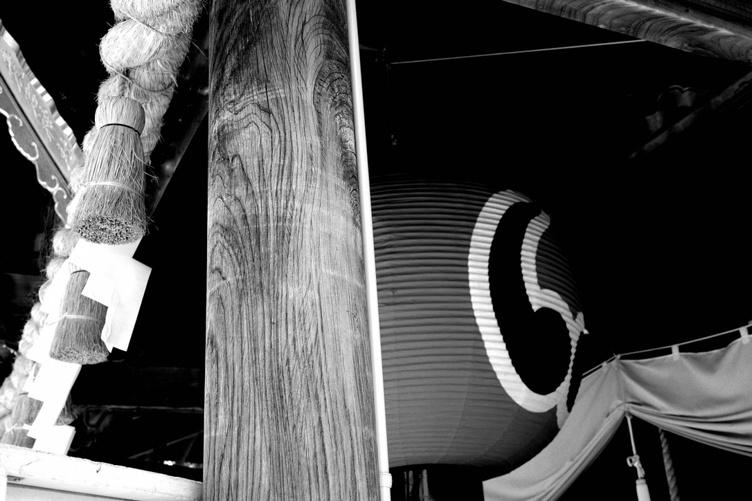 Tokyo Raw — photographie de rue noir et blanc, Tokyo, série 1020